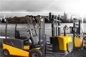 倉(cāng)儲(chǔ)搬運(yùn)叉車(chē)在裝卸貨物作業(yè)時(shí)有什么要求？