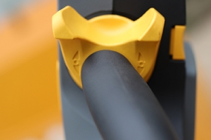 如何安全使用電動液壓搬運(yùn)車？