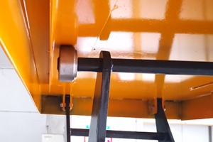 全自動(dòng)升降平臺(tái)不如手動(dòng)升降平臺(tái)安全？