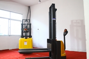 電動叉車保養(yǎng)項目有哪些？