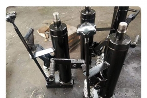 手動堆高車漏油？自己動手換油封！